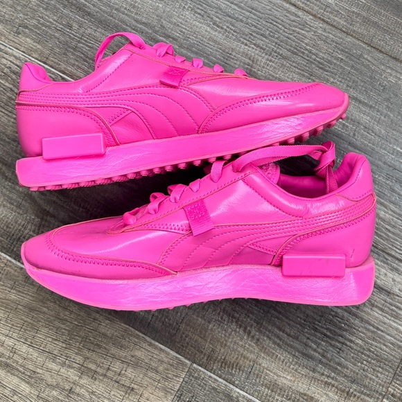 Puma Women's Pink Classic Runner Sneakers 8.5 - Picture 2 of 6